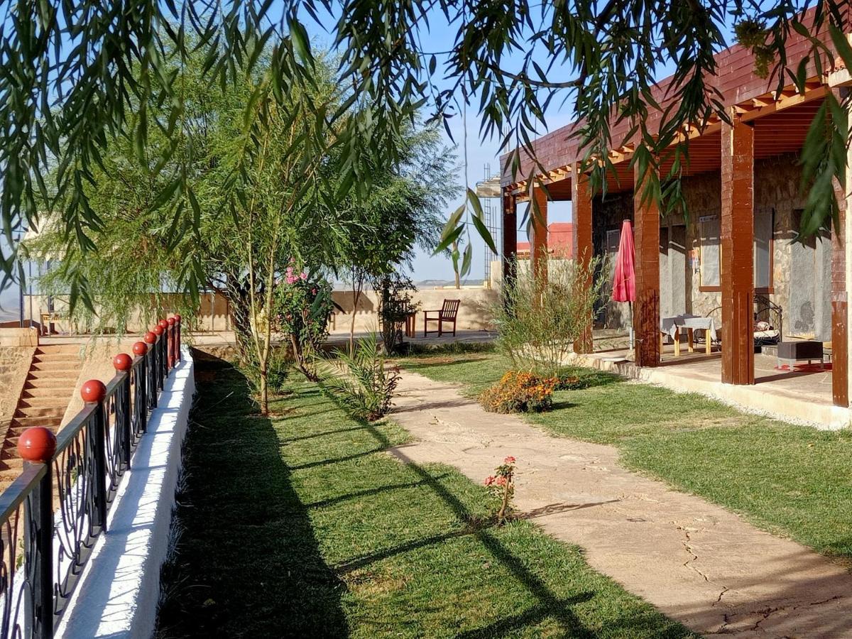 Tamanoucht Hotell Ifrane  Eksteriør bilde
