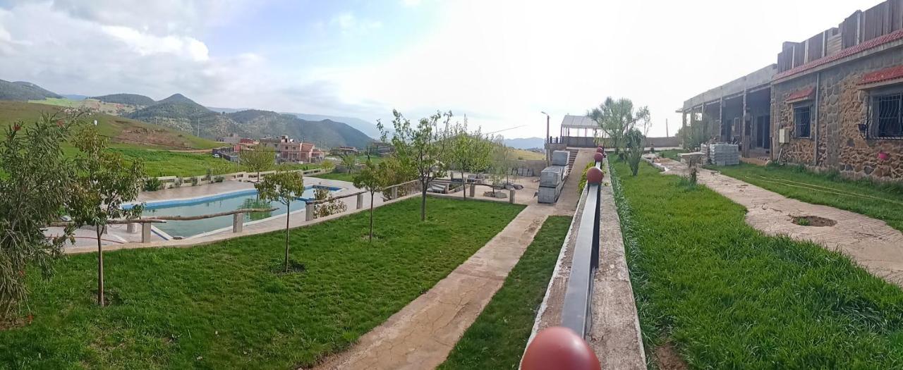 Tamanoucht Hotell Ifrane  Eksteriør bilde