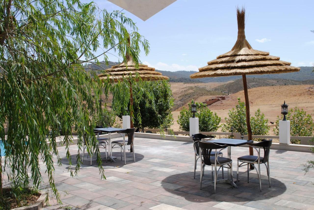 Tamanoucht Hotell Ifrane  Eksteriør bilde