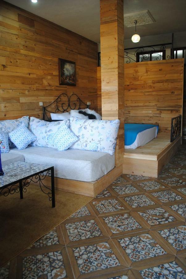 Tamanoucht Hotell Ifrane  Eksteriør bilde