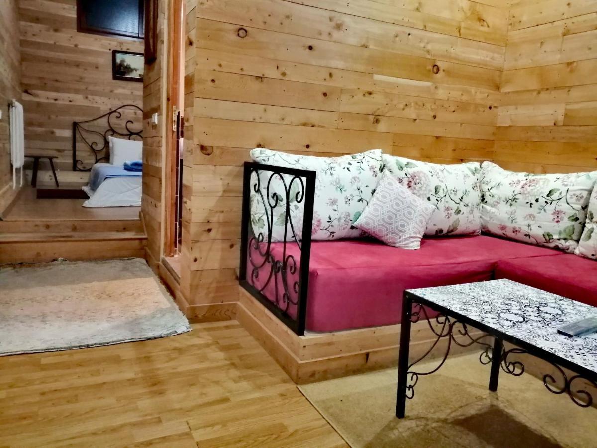 Tamanoucht Hotell Ifrane  Eksteriør bilde