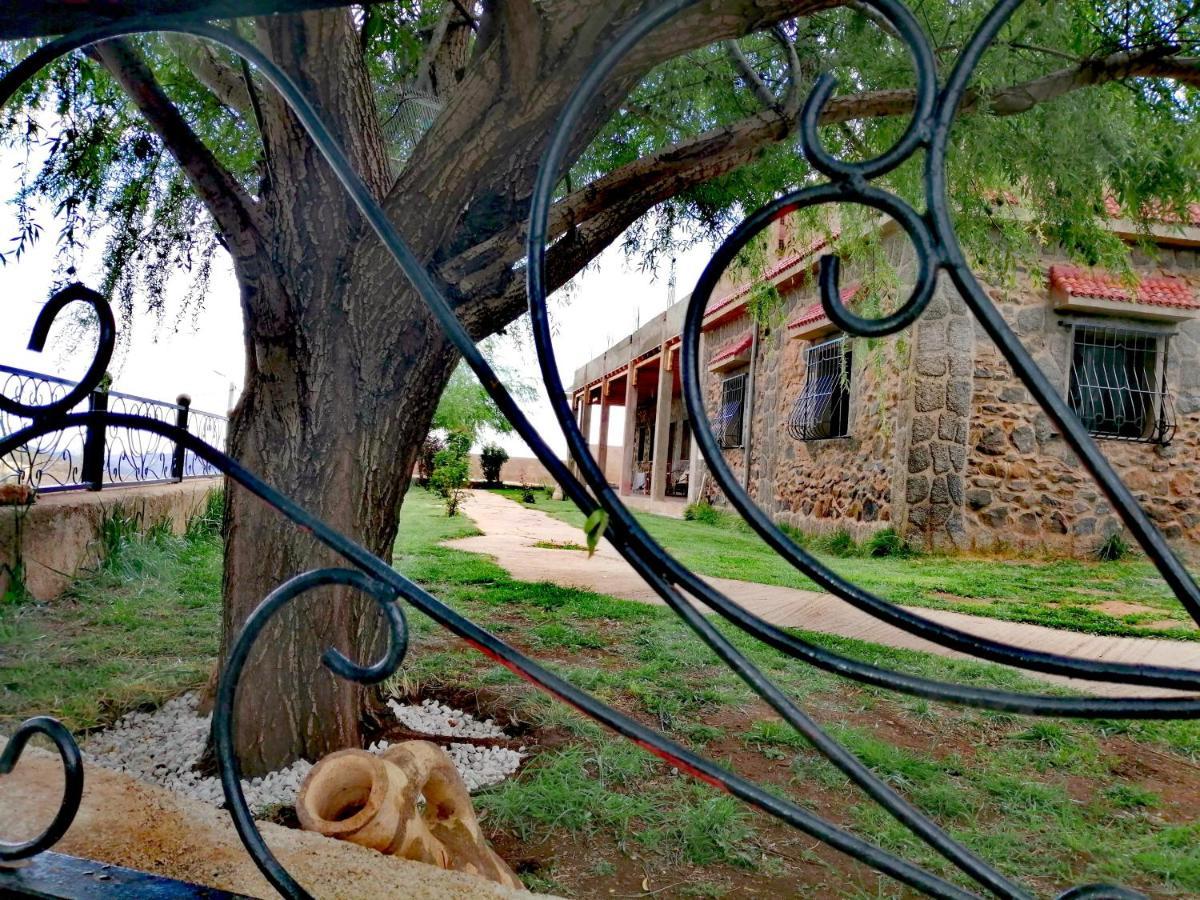 Tamanoucht Hotell Ifrane  Eksteriør bilde