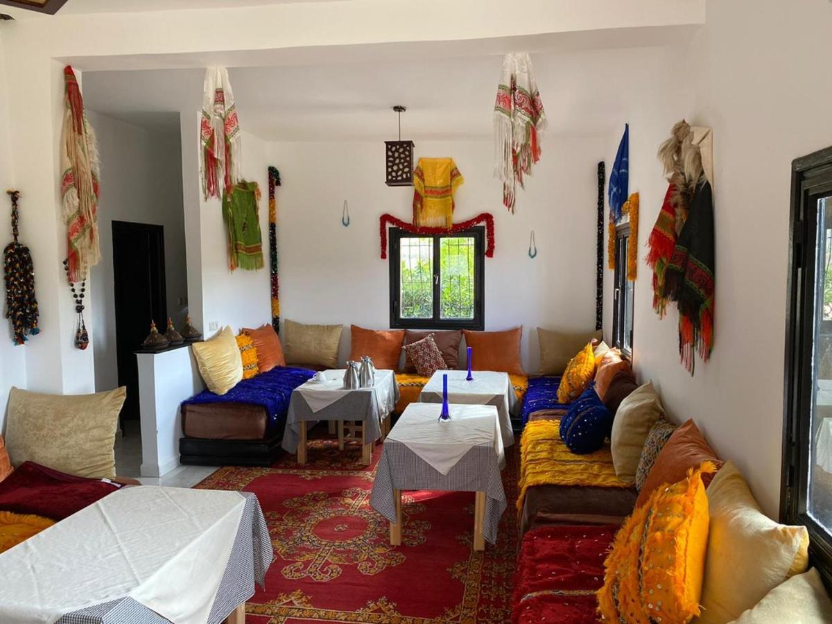 Tamanoucht Hotell Ifrane  Eksteriør bilde